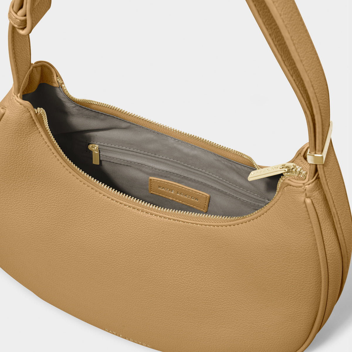 FEARNE SCOOP SHOULDER BAG | Camel | 10" x 12 5/8" x 4 3/4"