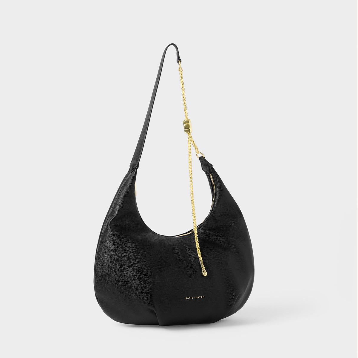 REMI SLIDER CHAIN SHOULDER BAG| Black | 13 3/8" x 15 1/8" x 7"